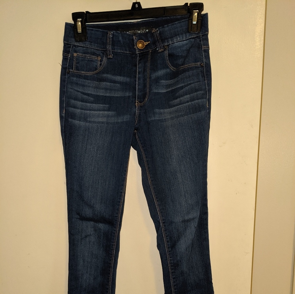 Mid-rise skinny jeans